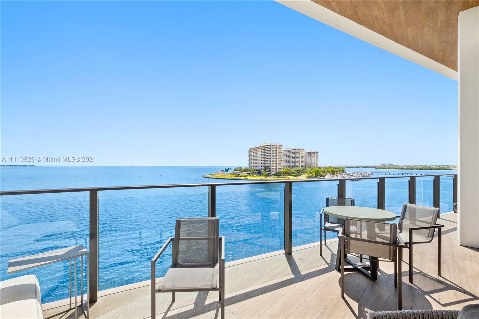 Fairchild Coconut Grove - Residential