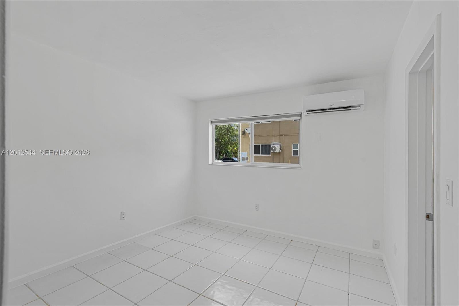THE OAKS AT SOUTH MIAMI C - Residential