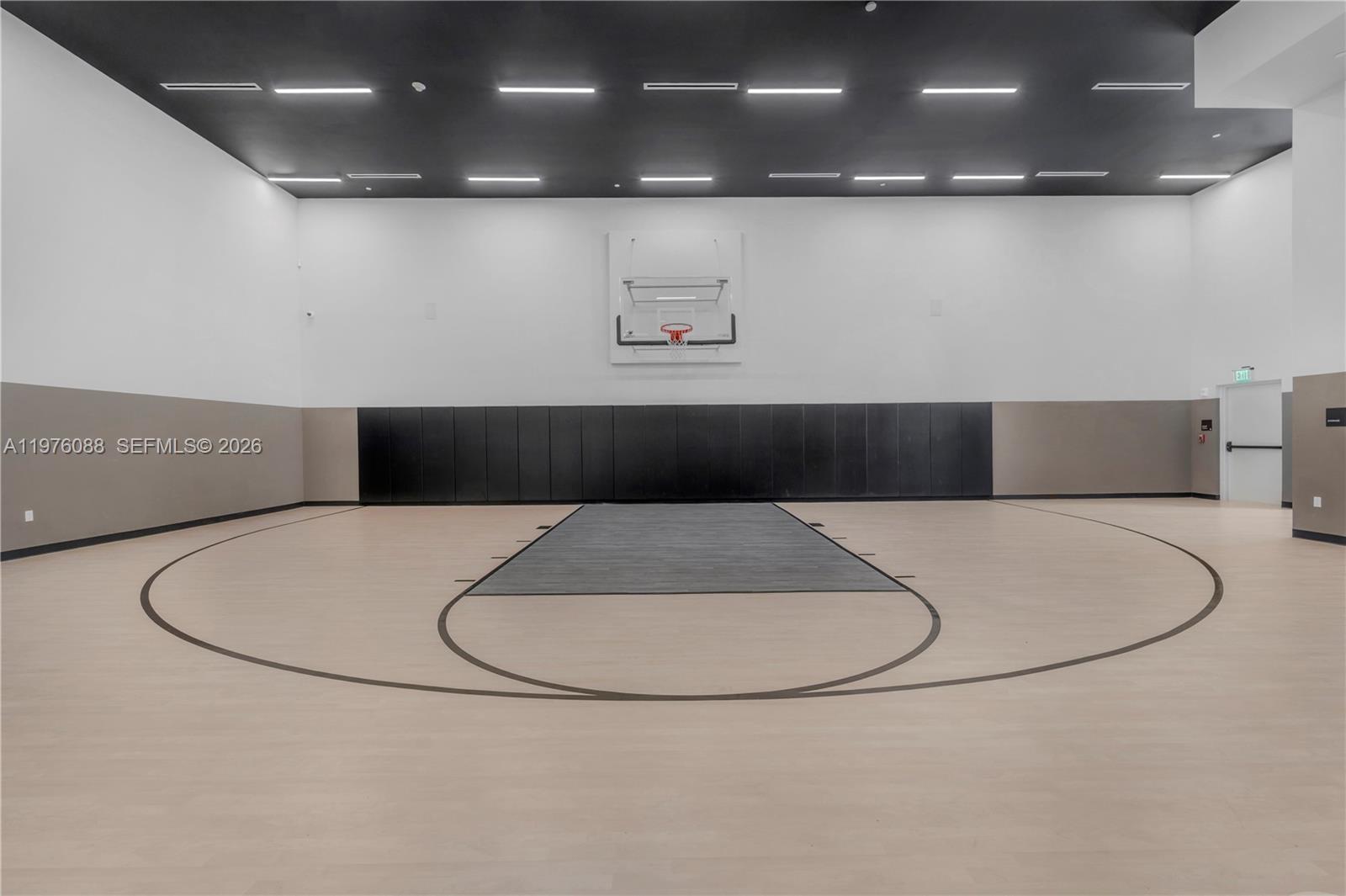 DISTRICT 225 - Residential