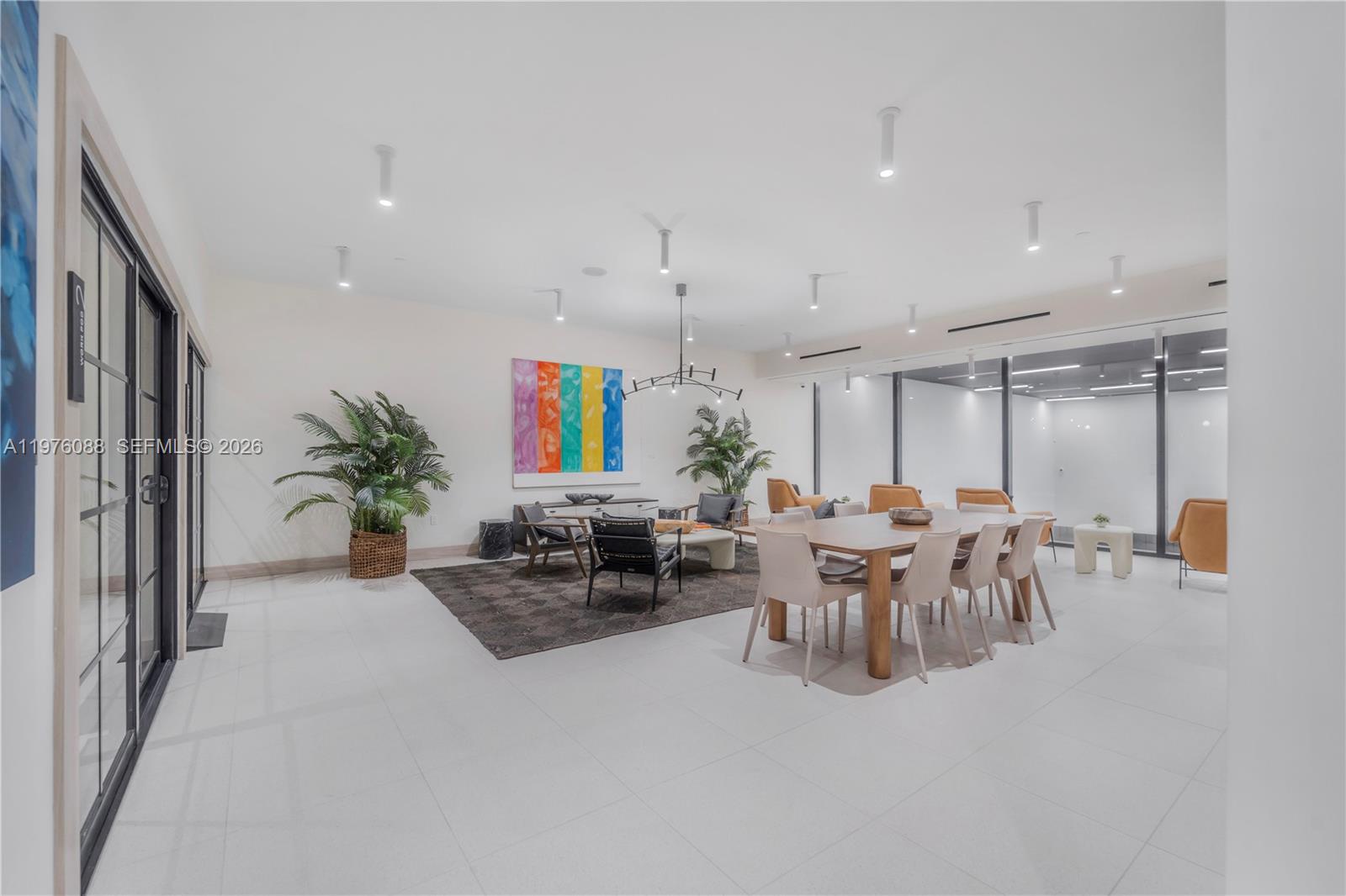 DISTRICT 225 - Residential