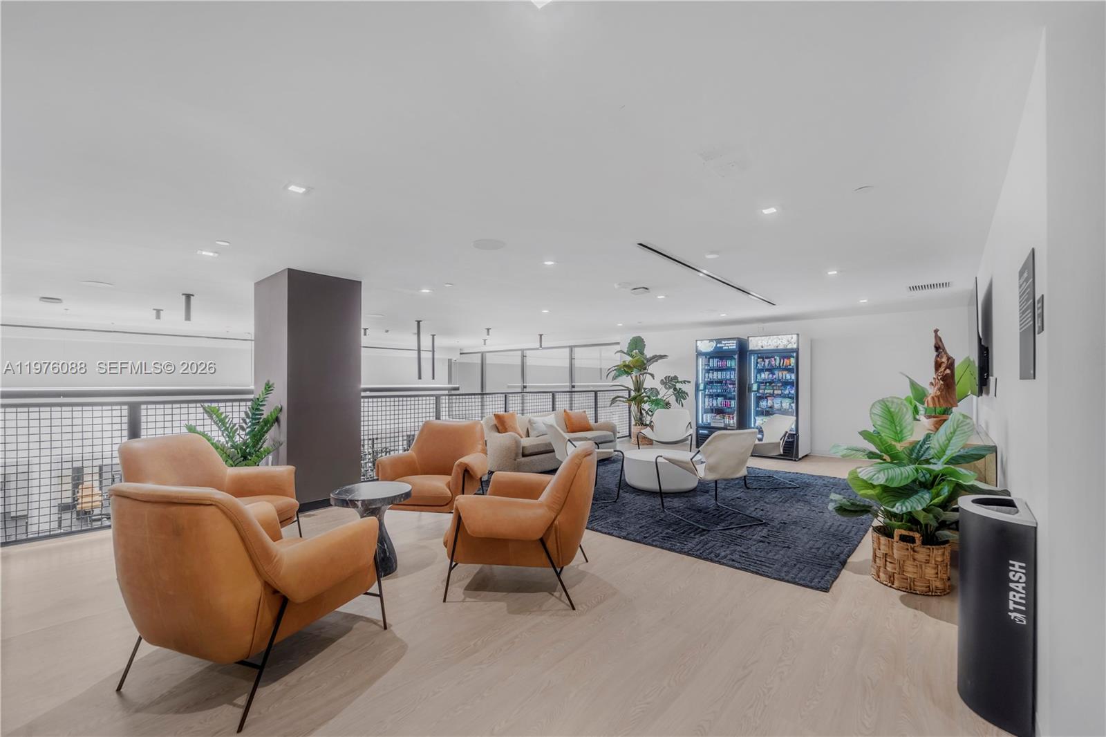 DISTRICT 225 - Residential