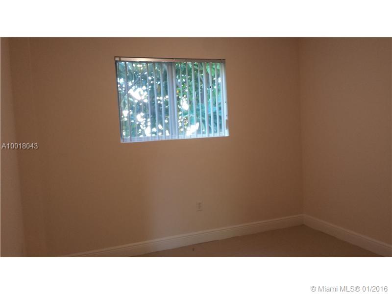 CASTELLO I CONDO - Residential Lease