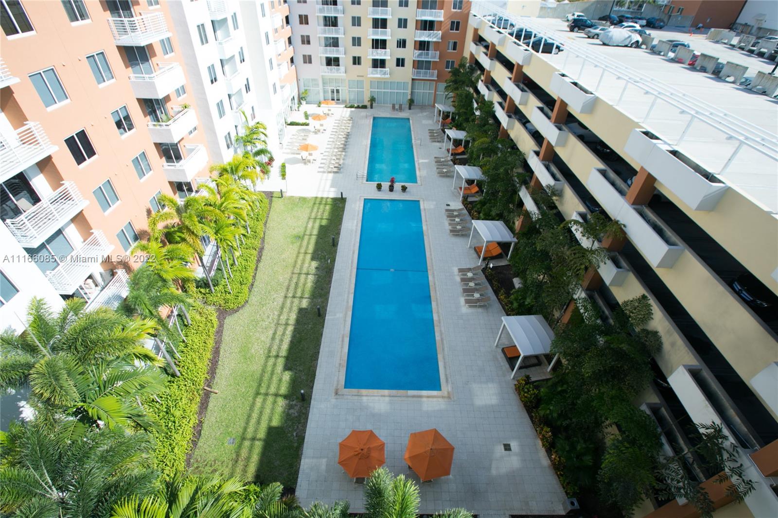 VENTURE AT AVENTURA WEST - Residential Lease