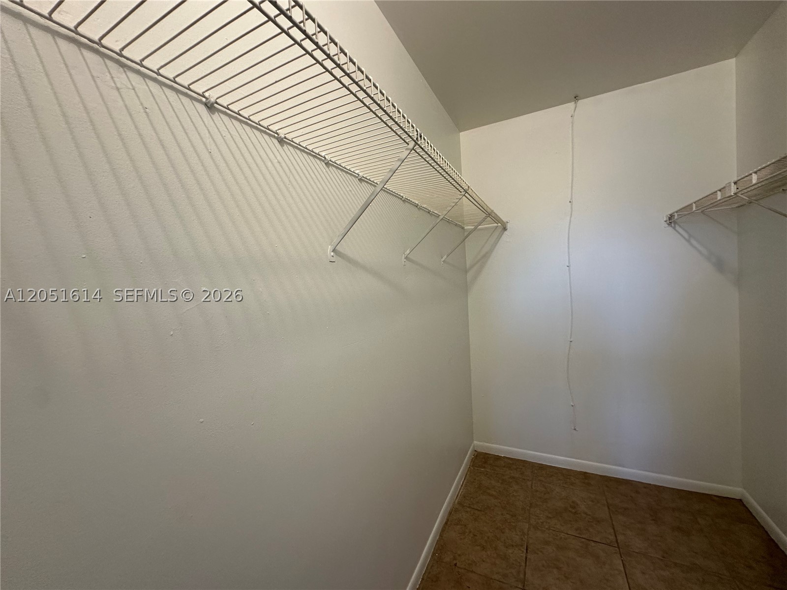 CORAL RIDGE ISLES - Residential Lease