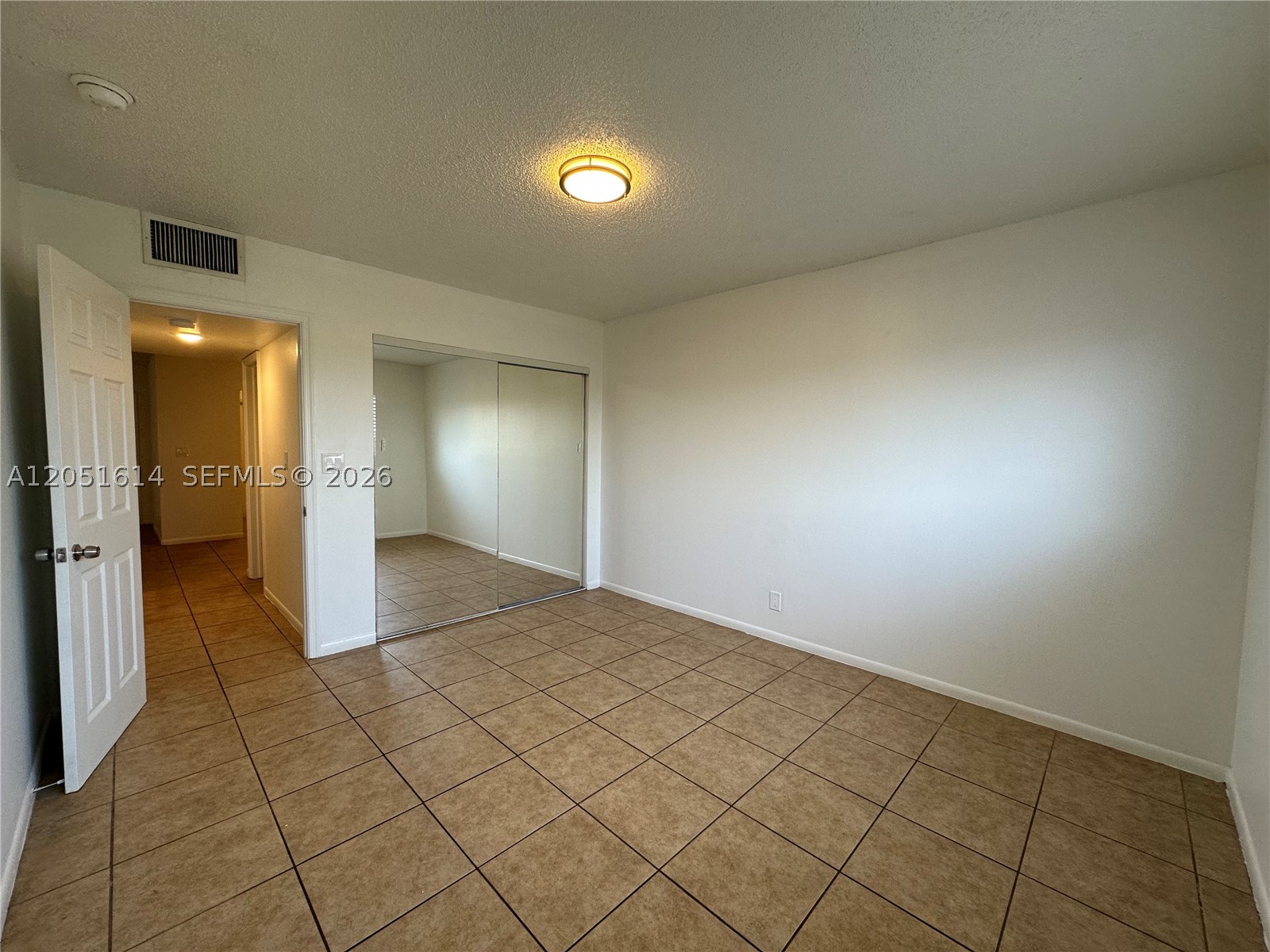 CORAL RIDGE ISLES - Residential Lease