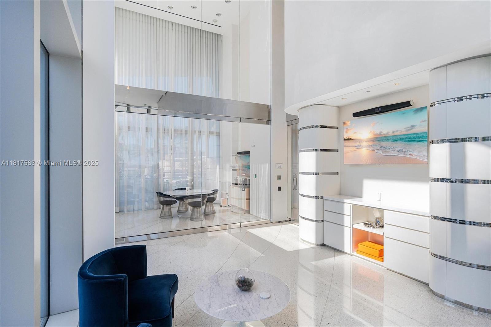 JADE SIGNATURE CONDO - Residential