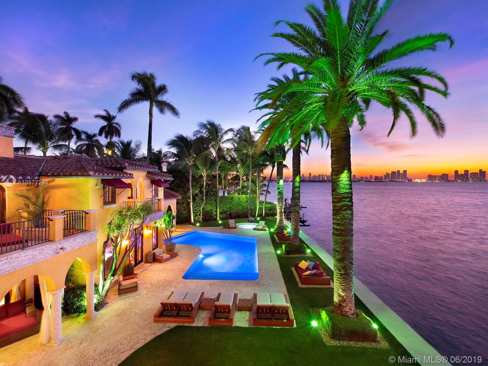 SUNSET ISLANDS I - Residential