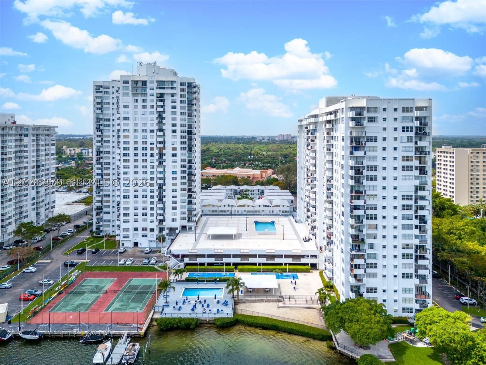 COMMODORE PLAZA CONDO - Residential Lease