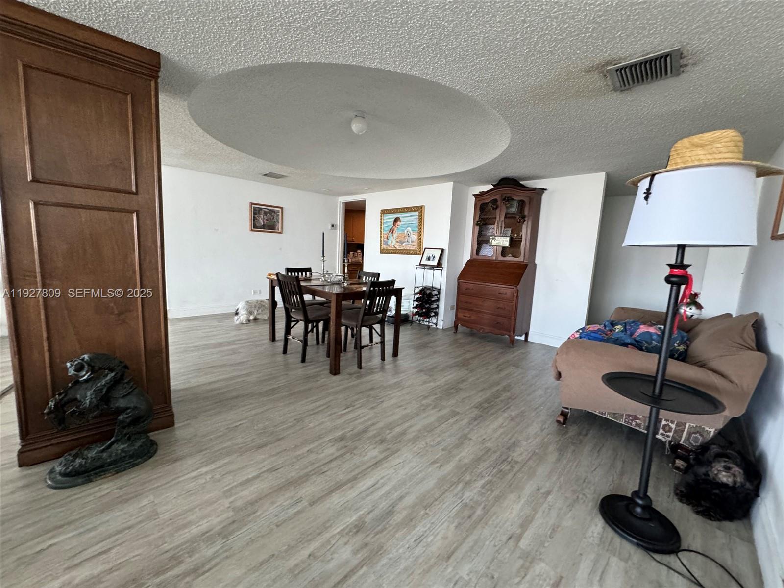 FOUR AMBASSADORS CONDO PH - Residential