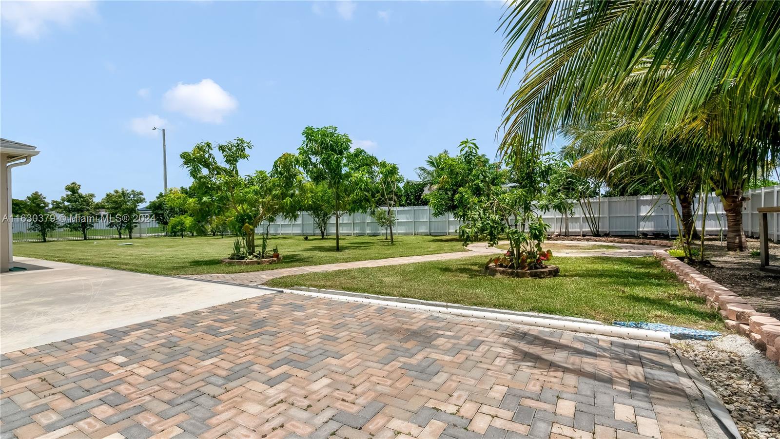 REESE ESTATES - Residential