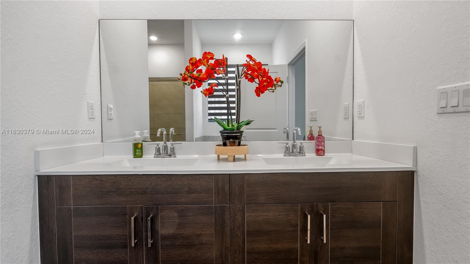 REESE ESTATES - Residential