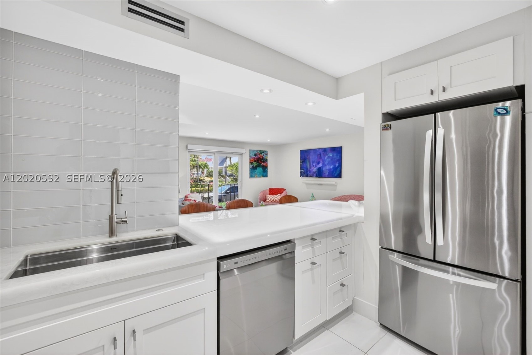 TOP OF THE MILE SOUTH CON - Residential