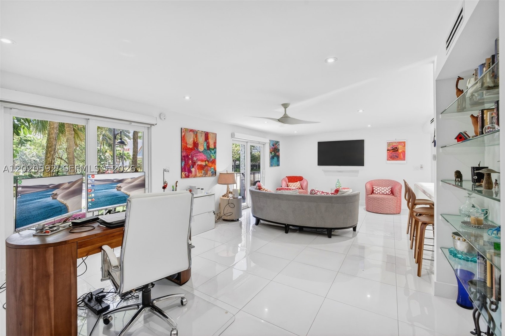 TOP OF THE MILE SOUTH CON - Residential