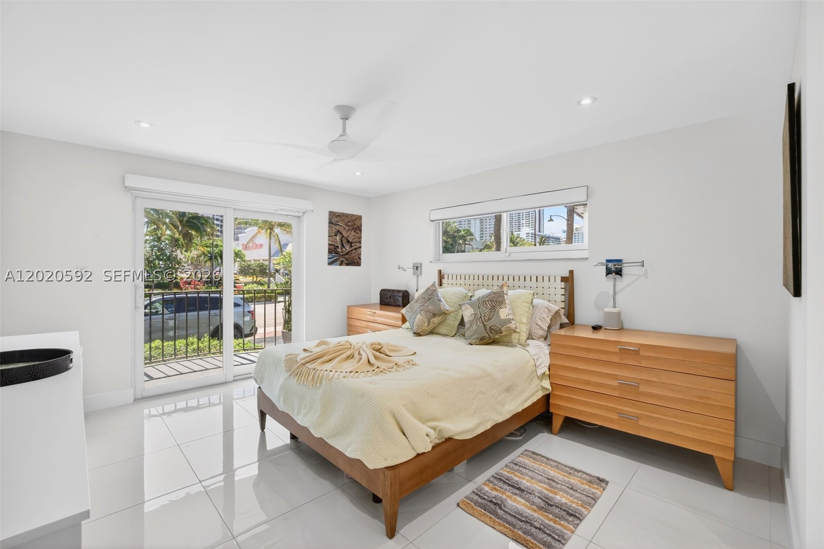 TOP OF THE MILE SOUTH CON - Residential