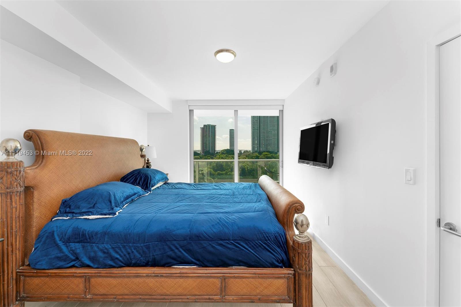 LE PARC AT BRICKELL CONDO - Residential