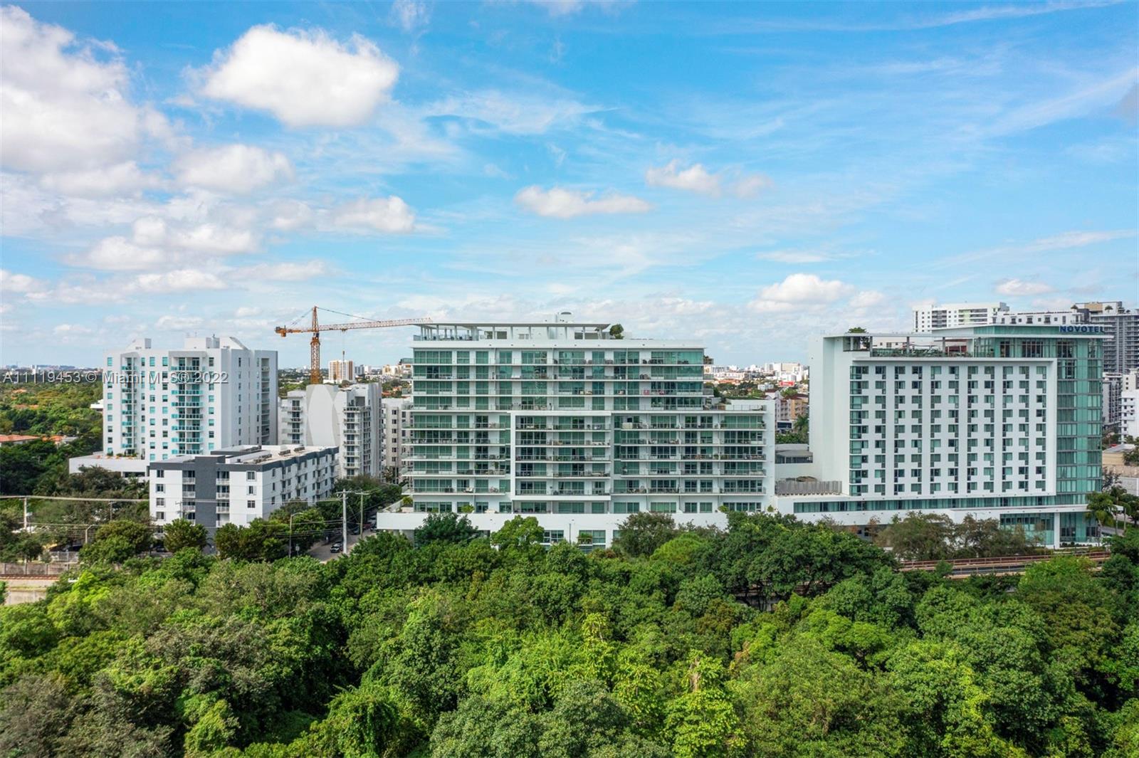 LE PARC AT BRICKELL CONDO - Residential