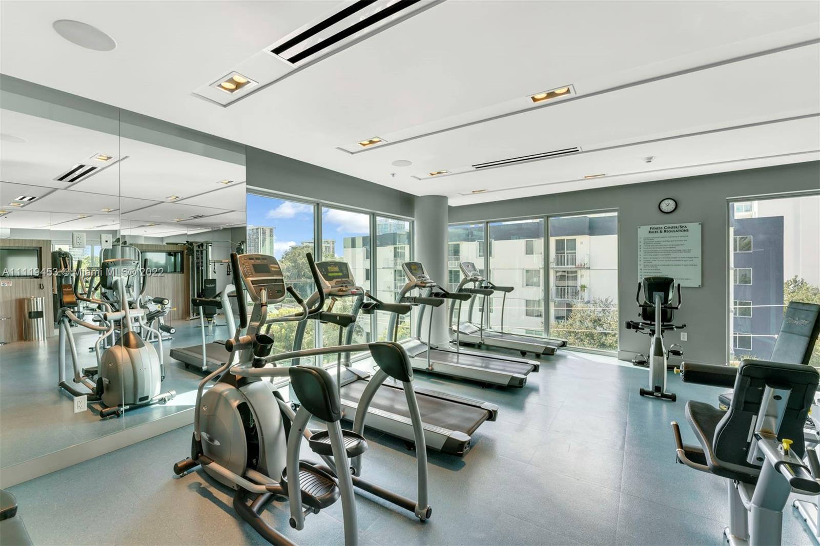 LE PARC AT BRICKELL CONDO - Residential