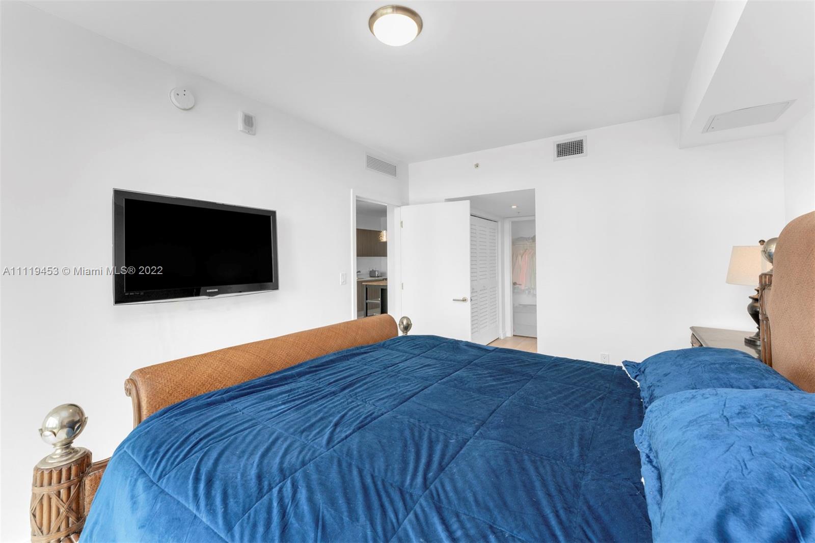 LE PARC AT BRICKELL CONDO - Residential
