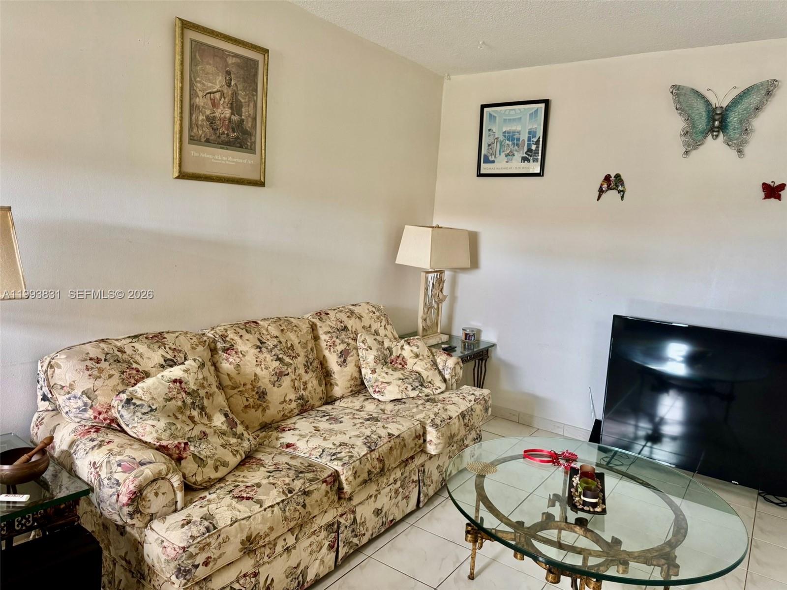 WARRENTON HOUSE CONDO - Residential