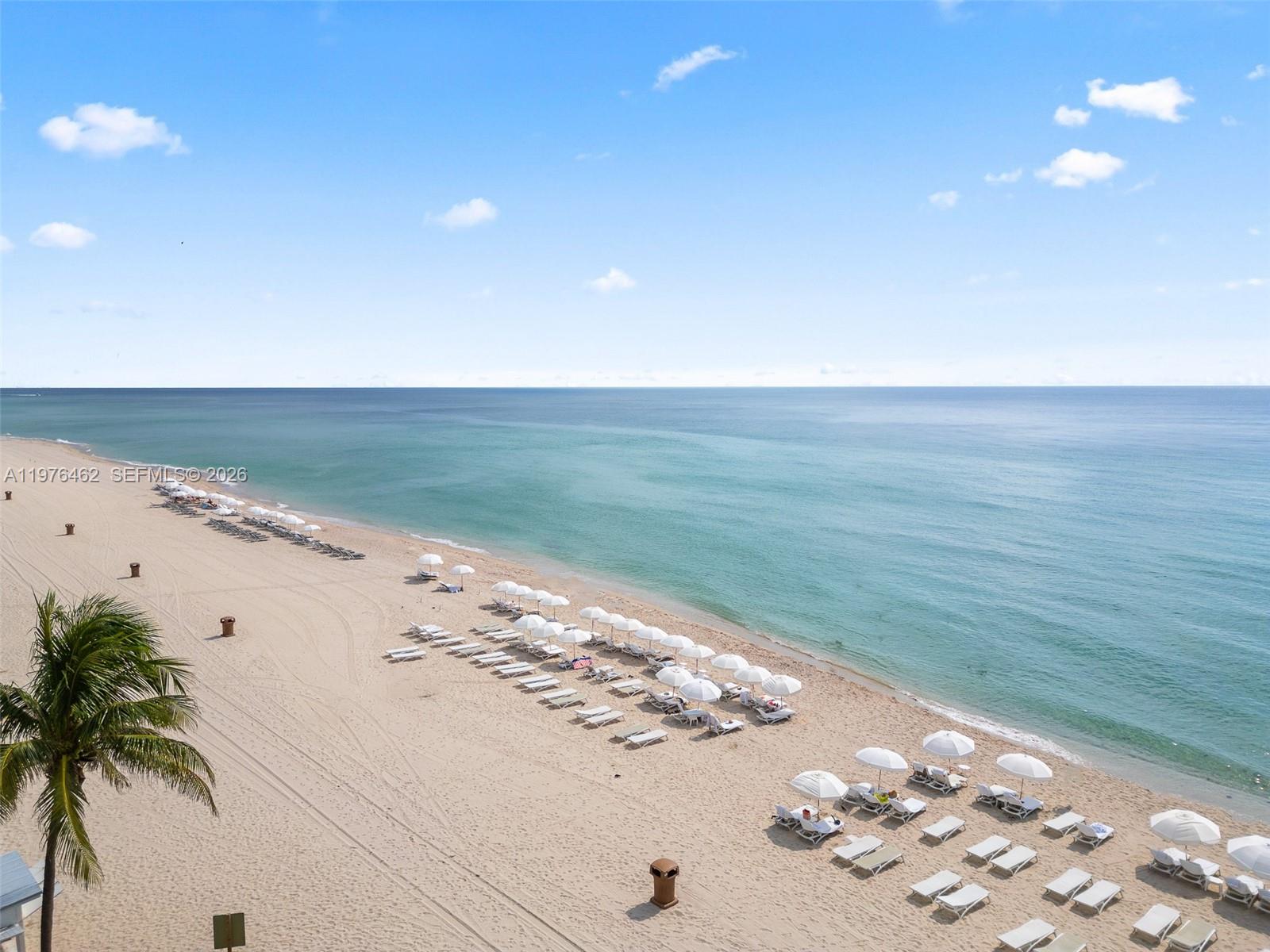 TRUMP INTERNATIONAL SONES - Residential