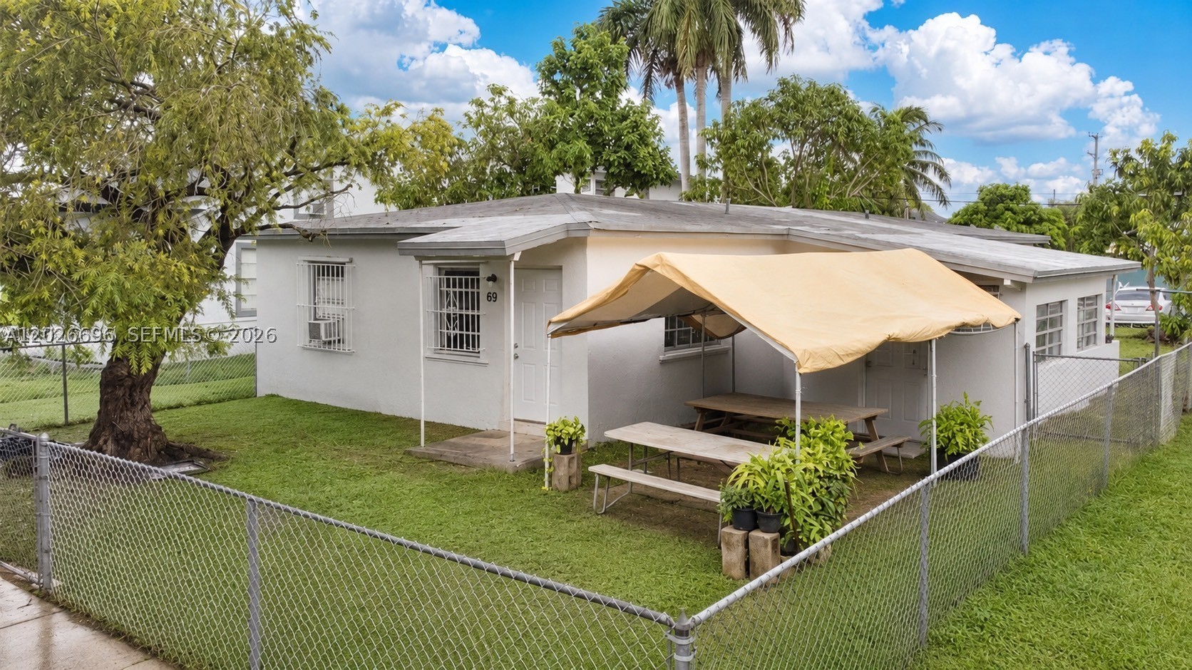 Excellent investment opportunity in Homestead! This duplex features a spacious 3BR/1BA unit and a 2BR/1BA unit, both tenant occupied and generating $2,200/month each for a total monthly income of $4,400. Property has been recently updated with a brand-new roof, modern bathrooms, renovated kitchens, and fresh interior and exterior paint. Conveniently located near Miami Dade College, Homestead Middle School, and Roby George Park. Perfect for investors seeking immediate cash flow with strong rental potential!