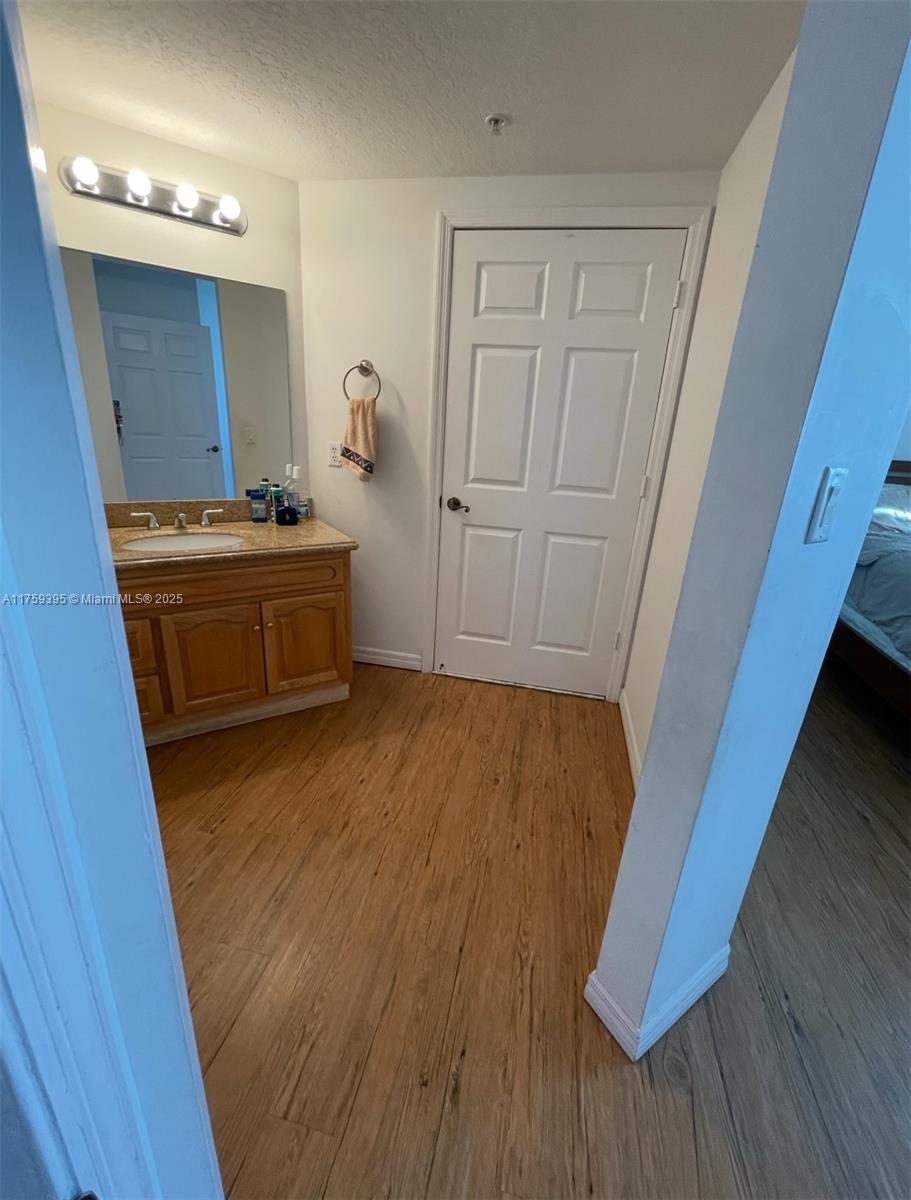 KEYSTONE PARK CONDO - Residential