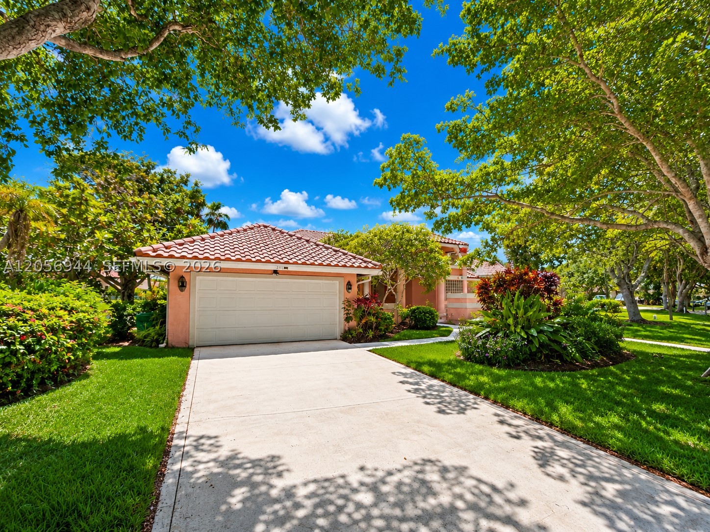 BROOKSIDE - Residential