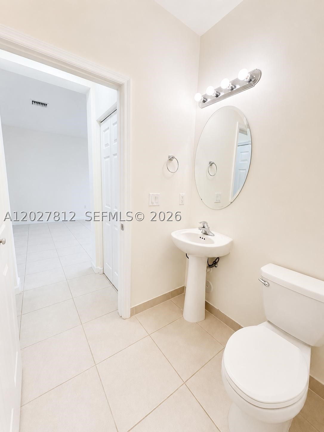 AQUABELLA SECTION ONE - Residential