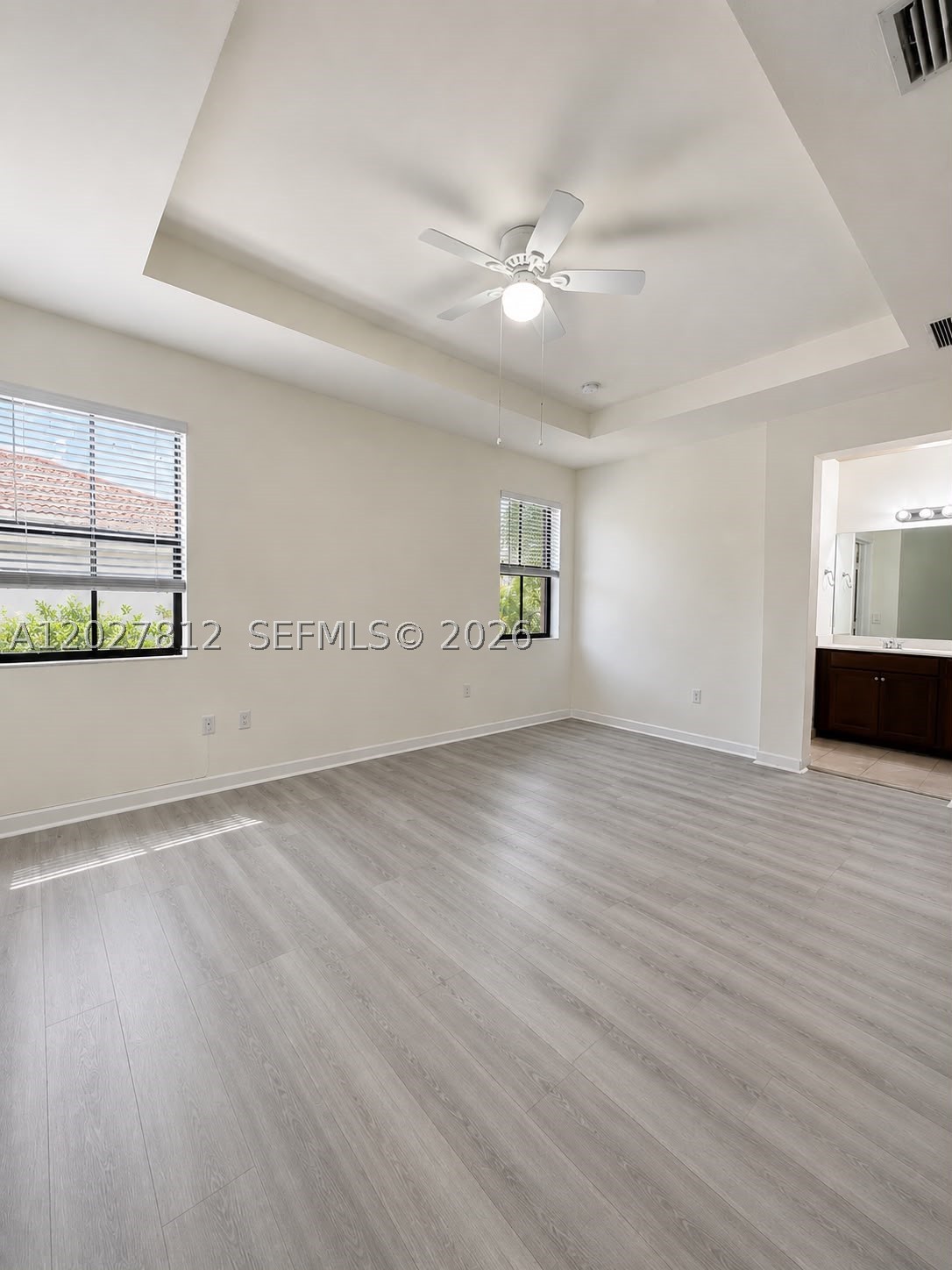 AQUABELLA SECTION ONE - Residential
