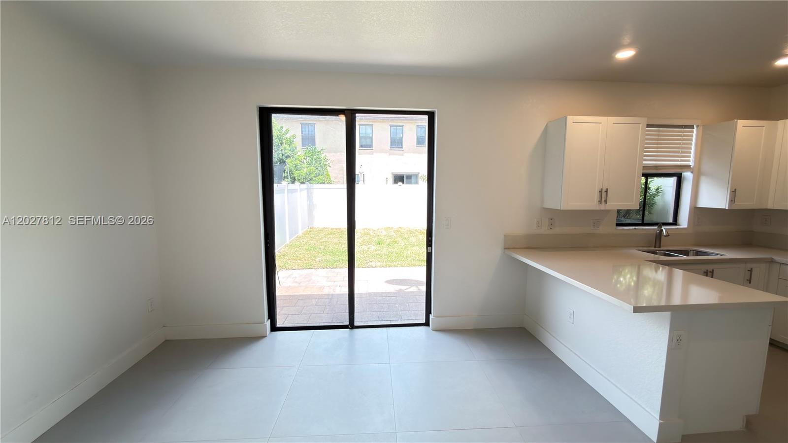 AQUABELLA SECTION ONE - Residential