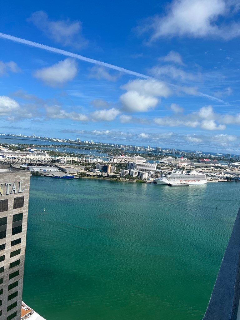 ONE MIAMI EAST CONDO - Residential Lease