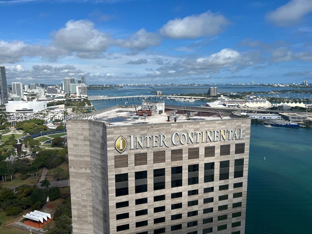 ONE MIAMI EAST CONDO - Residential Lease