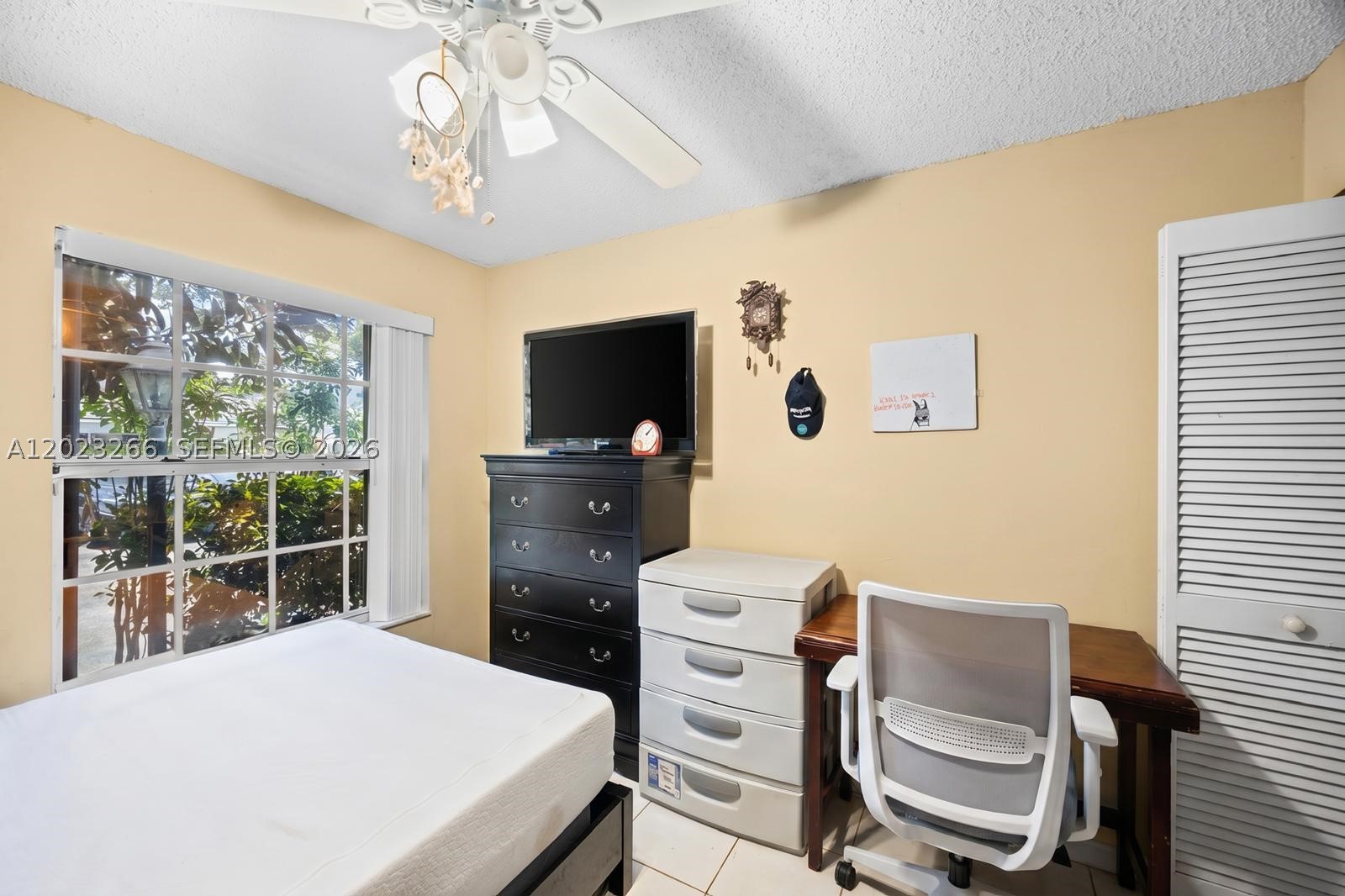 WOODS LAKE - Residential