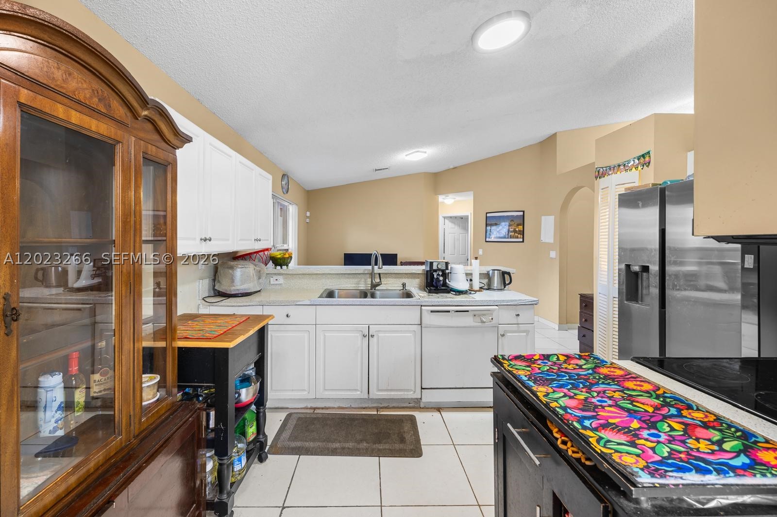 WOODS LAKE - Residential
