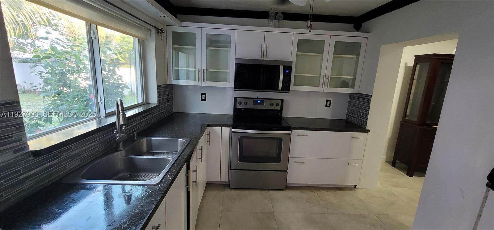 MIRAMAR SEC 2 - Residential Lease