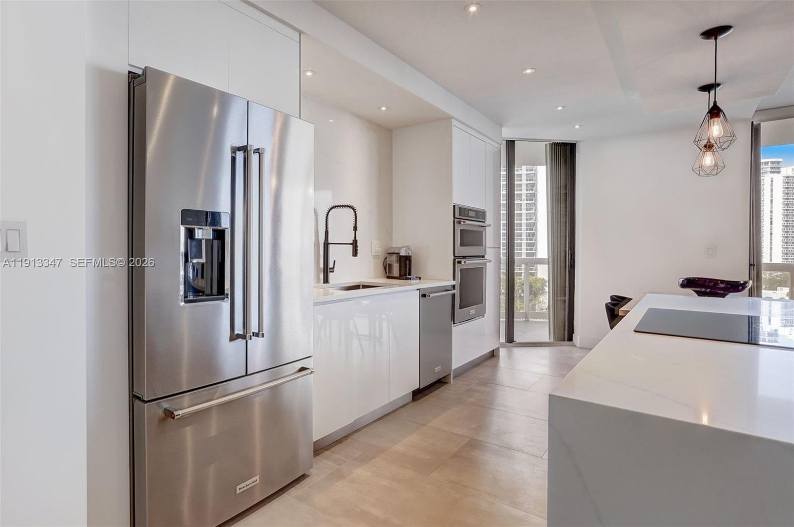 TERRACES NORTH TURNBERRY - Residential