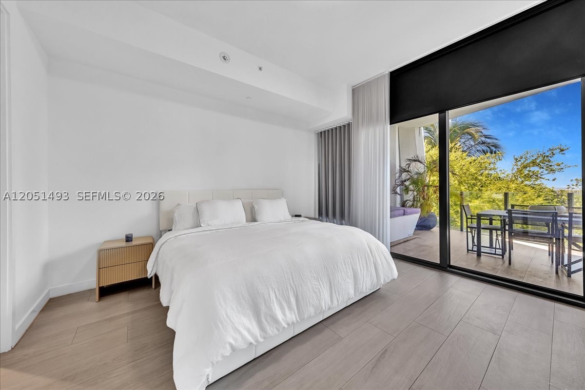 CLUB RESIDENCES AT PARK G - Residential