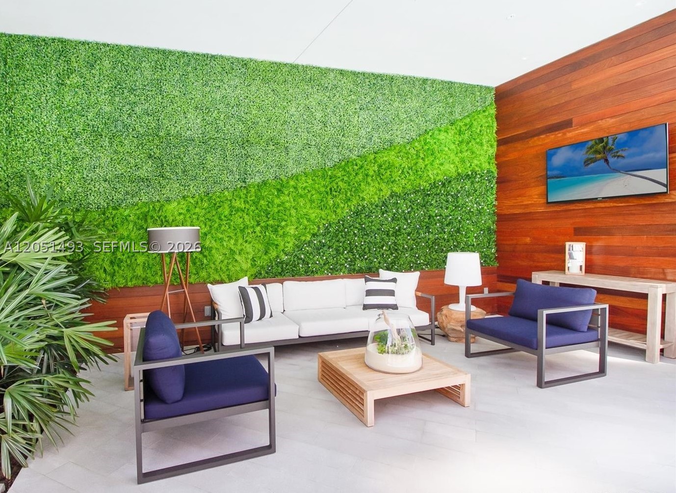 CLUB RESIDENCES AT PARK G - Residential