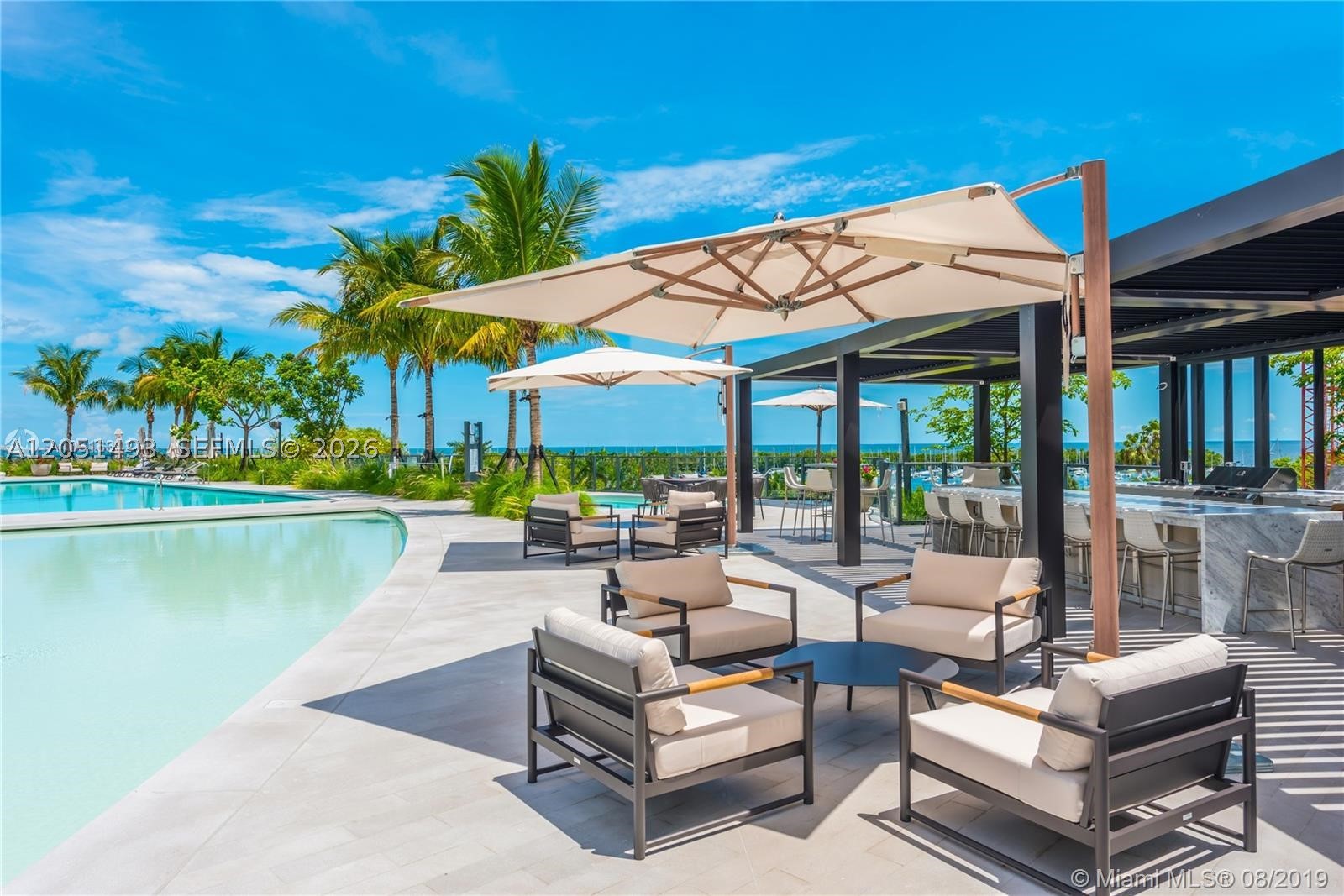 CLUB RESIDENCES AT PARK G - Residential