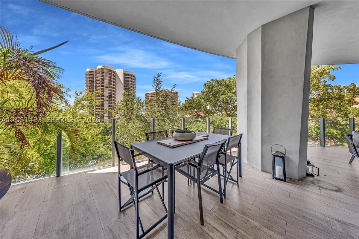 CLUB RESIDENCES AT PARK G - Residential