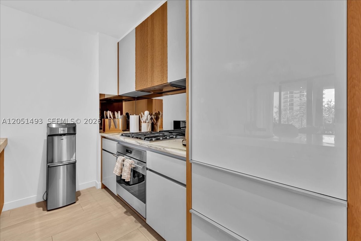 CLUB RESIDENCES AT PARK G - Residential