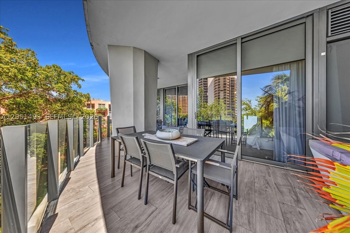 CLUB RESIDENCES AT PARK G - Residential