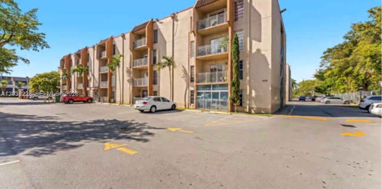 SUNSET VILLAS PHASE II CO - Residential Lease