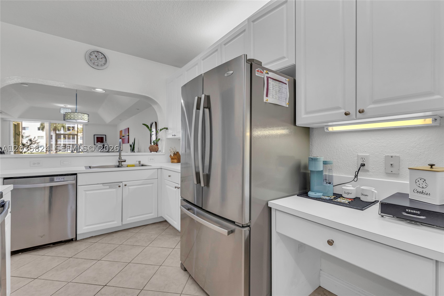 CAPTIVA CONDO E - Residential