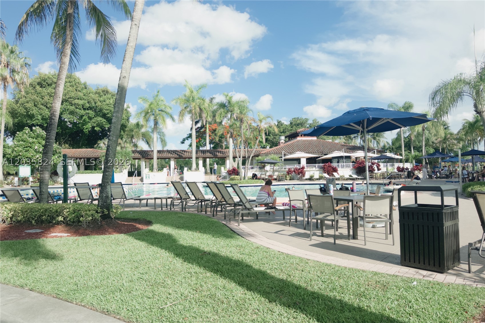 CAPTIVA CONDO E - Residential