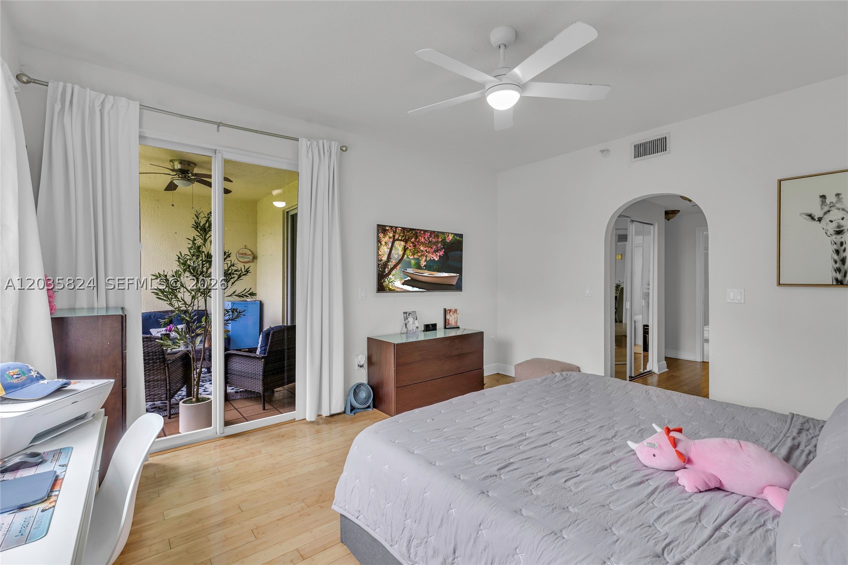 CAPTIVA CONDO E - Residential