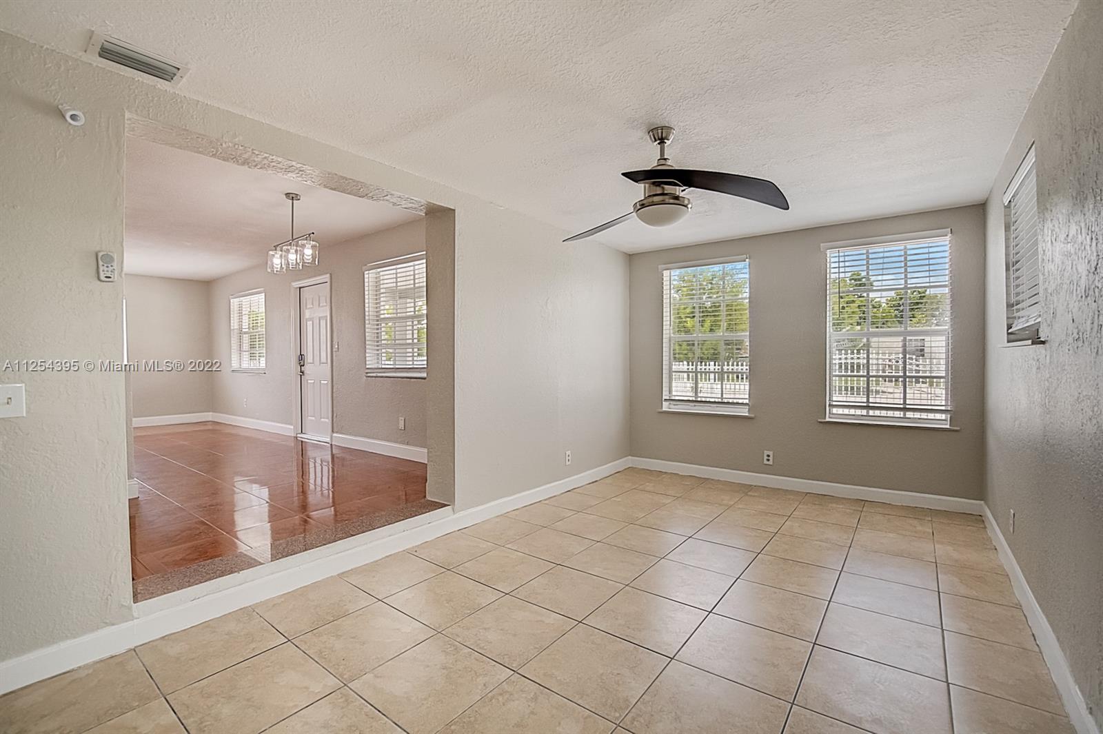 WEST HIALEAH HEIGHTS AMD - Residential