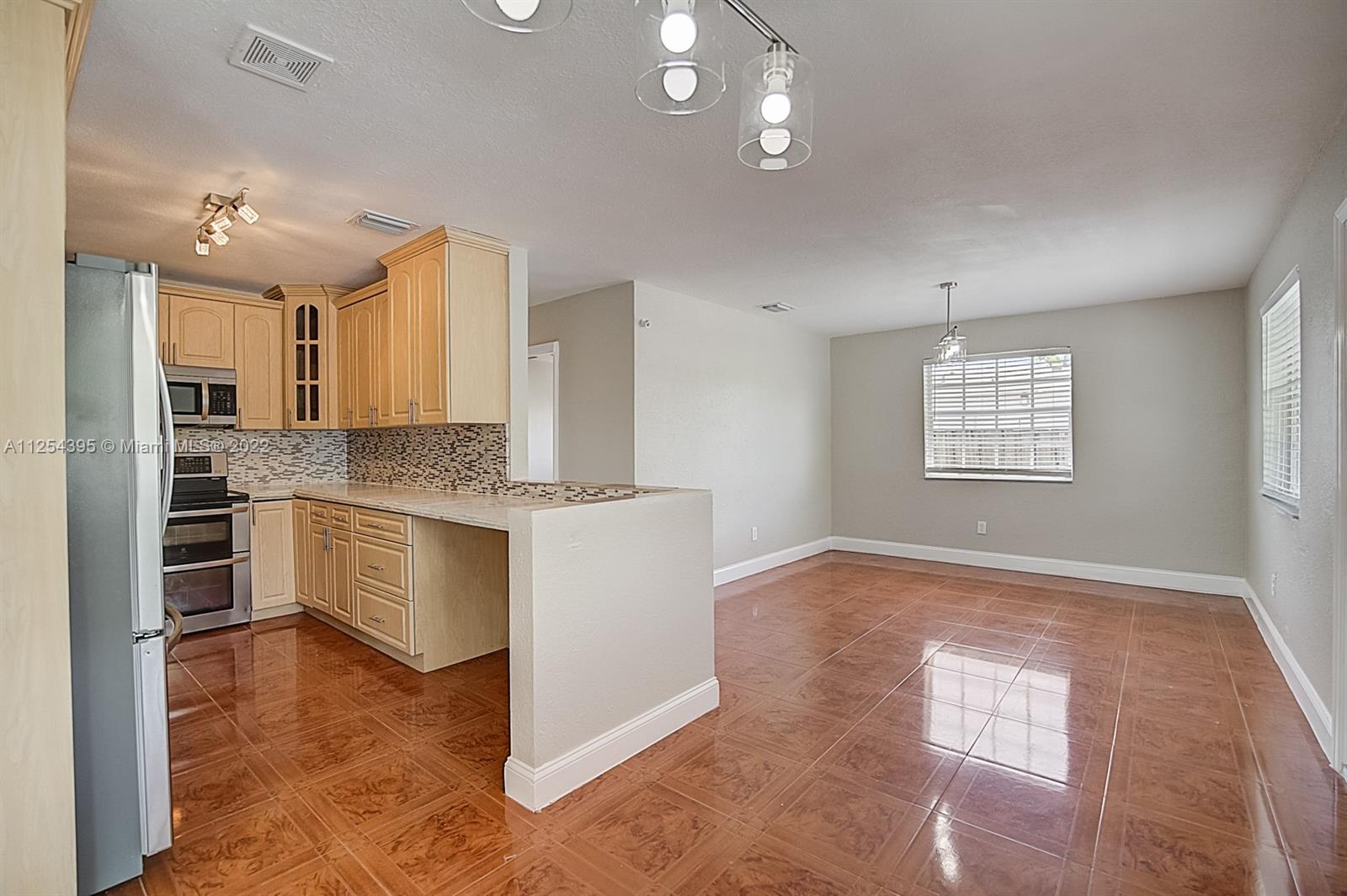 WEST HIALEAH HEIGHTS AMD - Residential