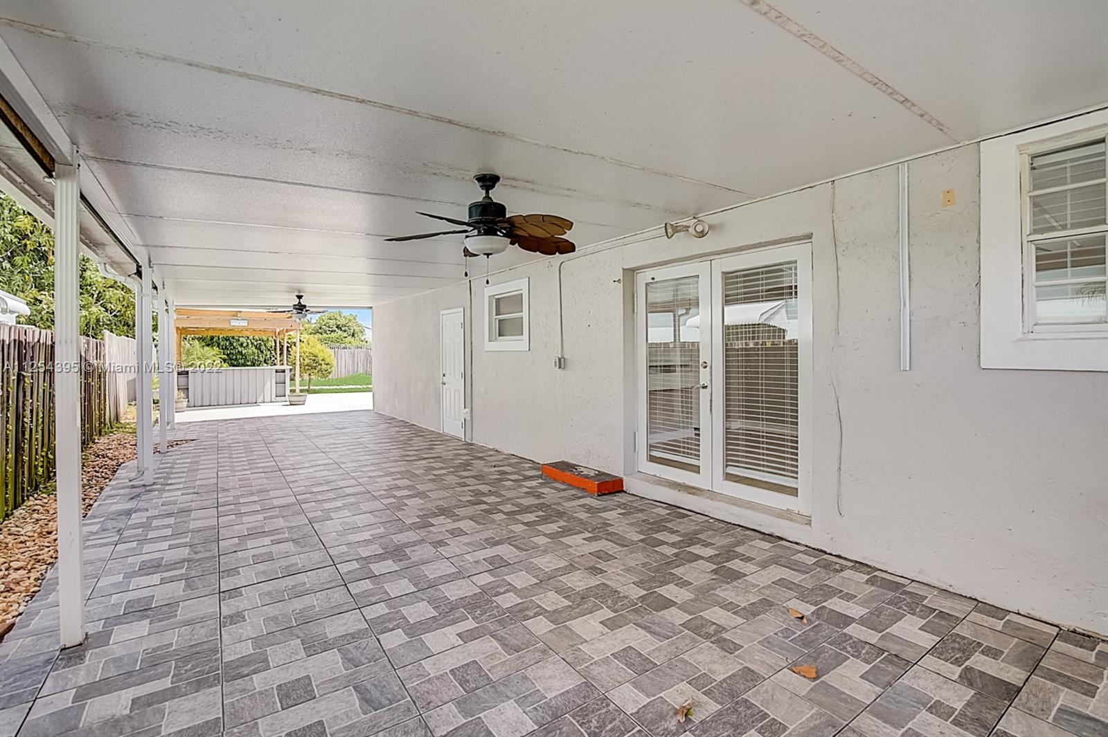 WEST HIALEAH HEIGHTS AMD - Residential
