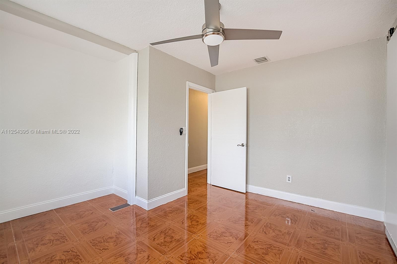 WEST HIALEAH HEIGHTS AMD - Residential